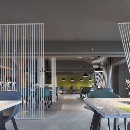 Ibis Styles Nanjing South Railway Station North Square Hotel Εξωτερικό φωτογραφία