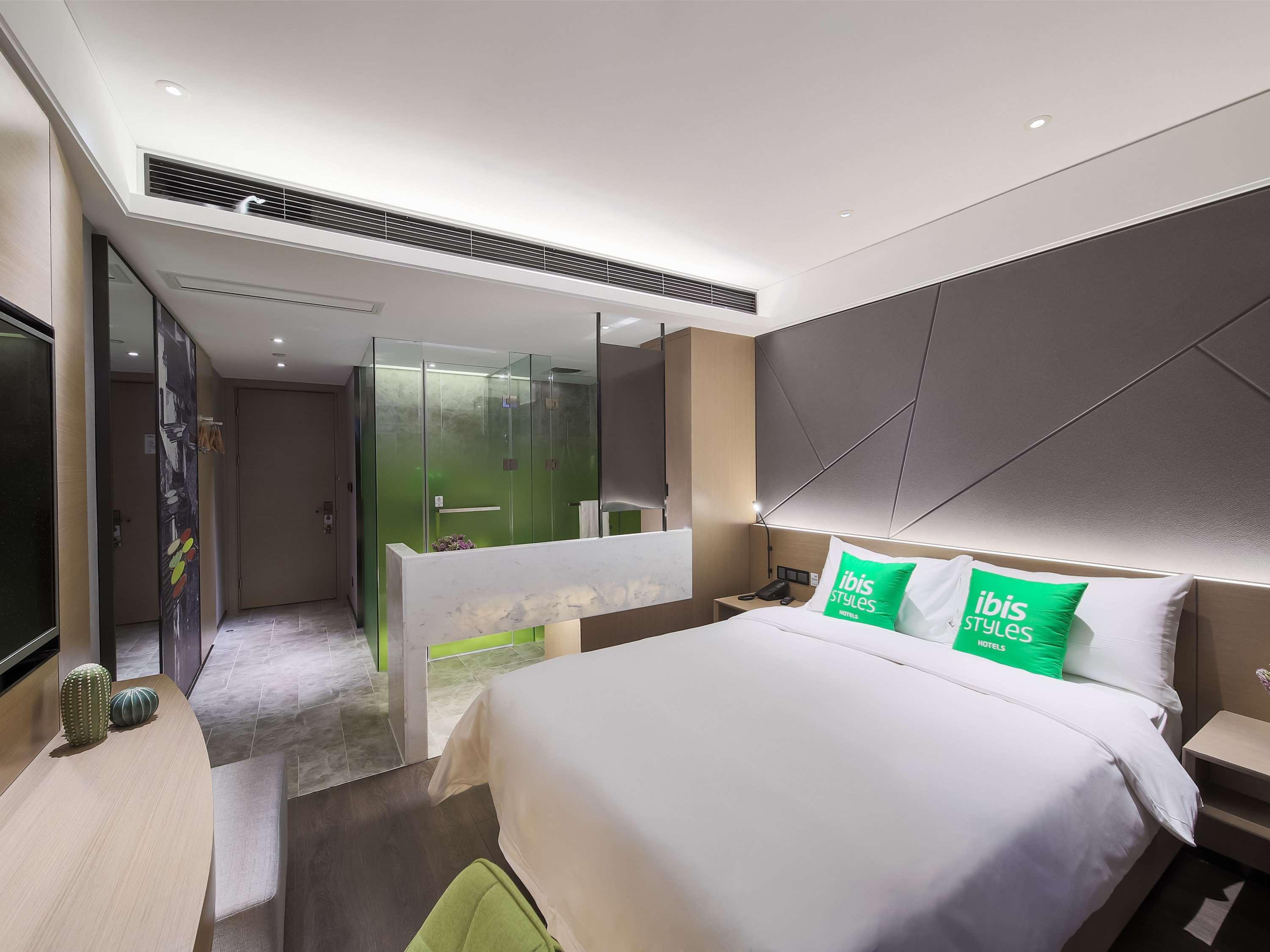 Ibis Styles Nanjing South Railway Station North Square Hotel Εξωτερικό φωτογραφία